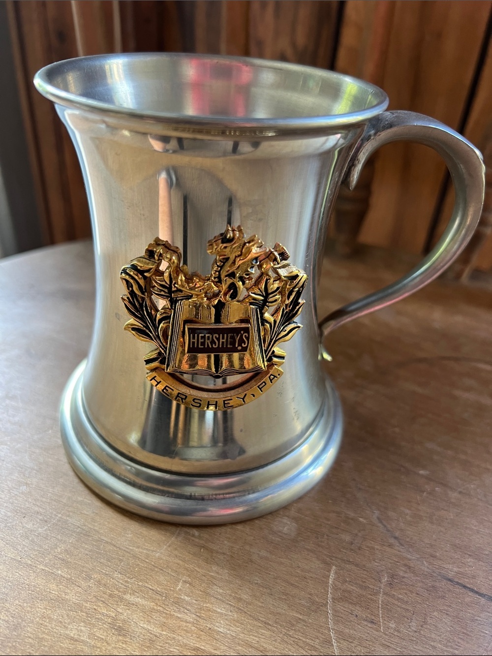 Pewter Finish Gold Crest Mug - Silver